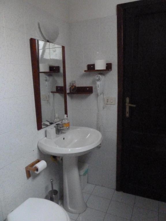 Bb Santa Rosa Bed and Breakfast Viterbo Habitación foto